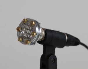 http://www.avisoft.com/usg/microphones.htm